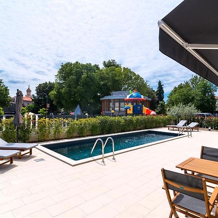 Curicta Design Apartments Кърк Екстериор снимка