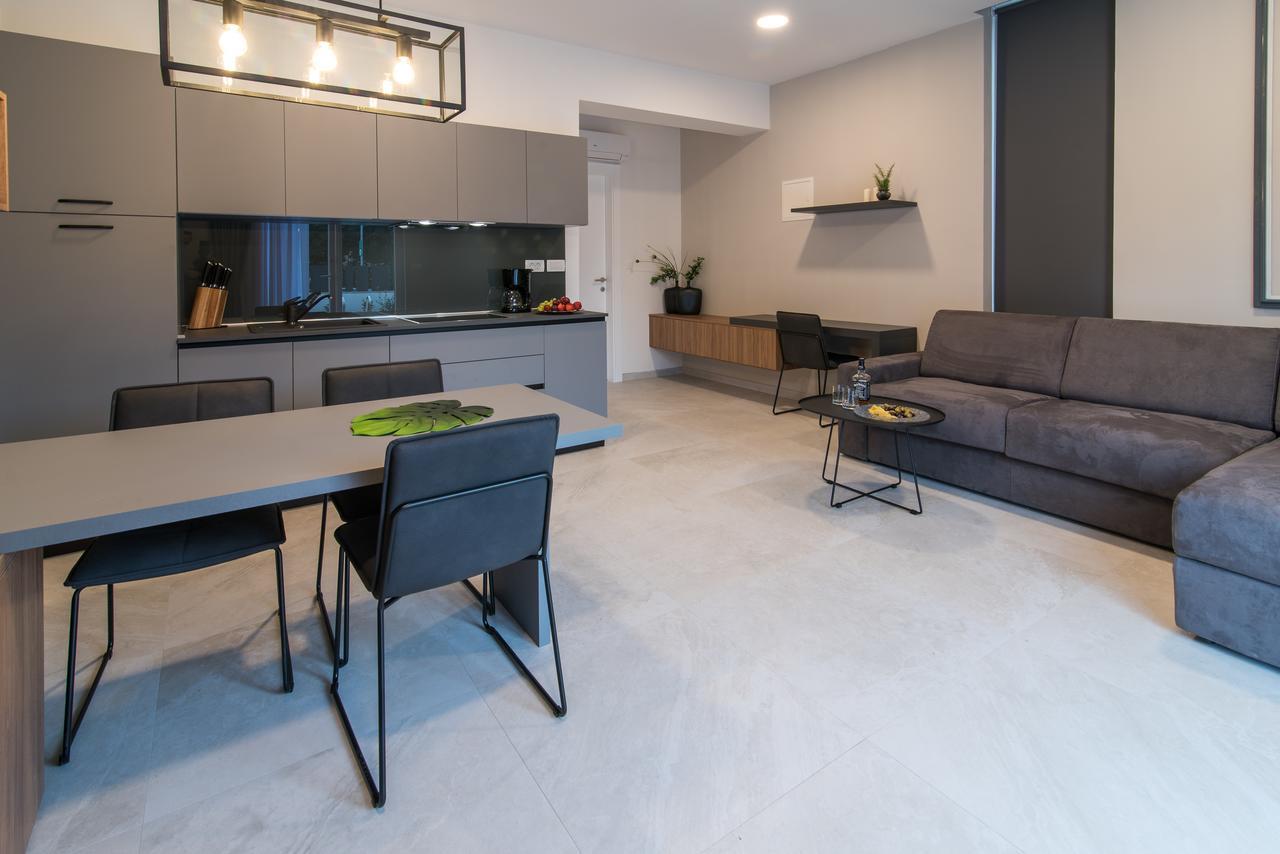 Curicta Design Apartments Кърк Екстериор снимка