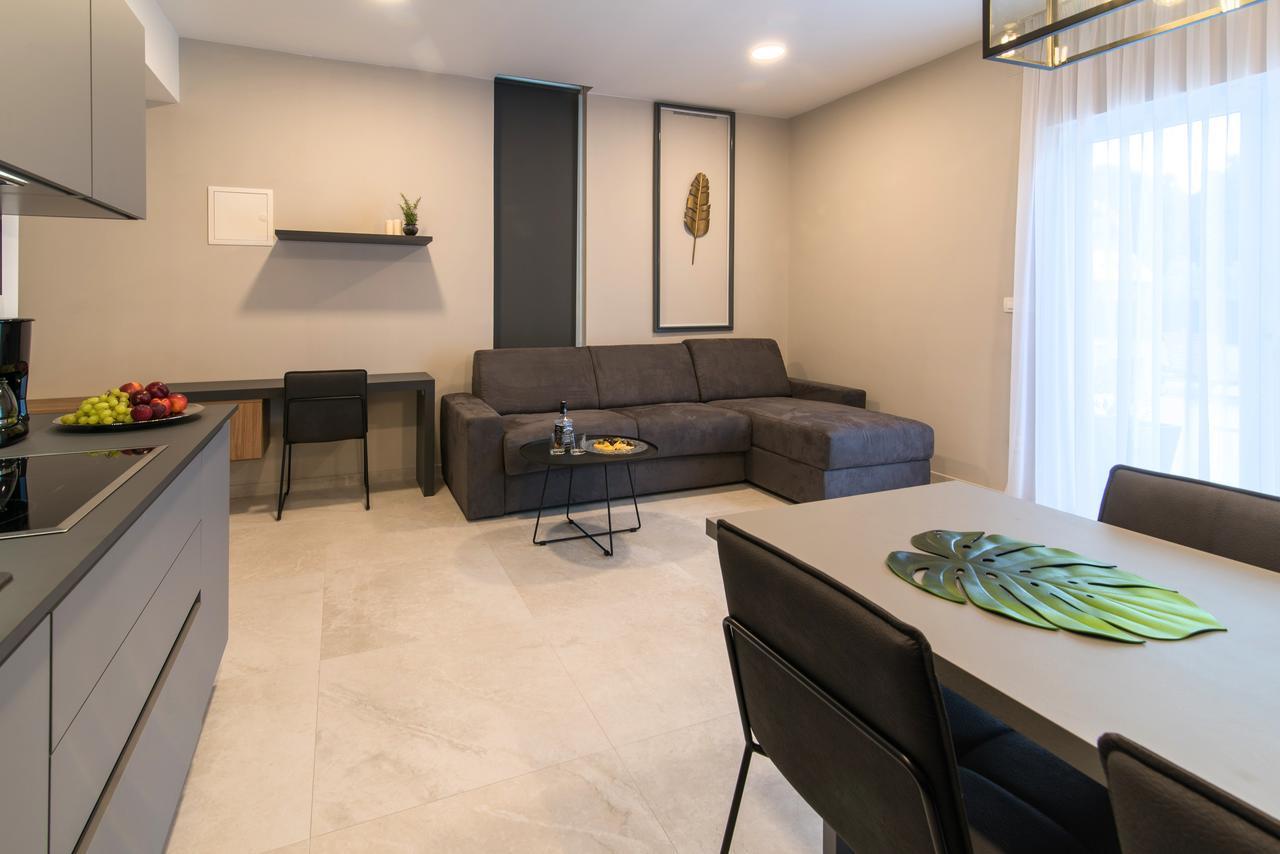 Curicta Design Apartments Кърк Екстериор снимка