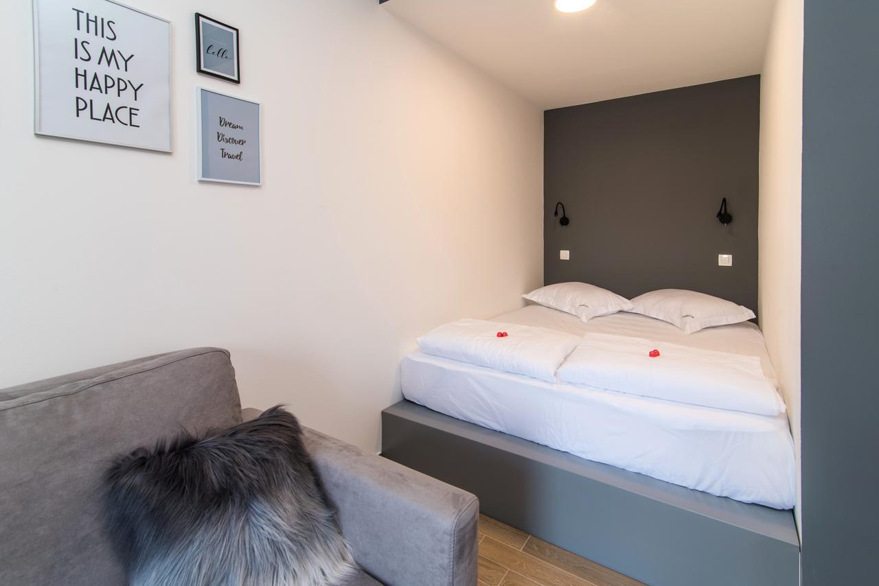 Curicta Design Apartments Кърк Екстериор снимка