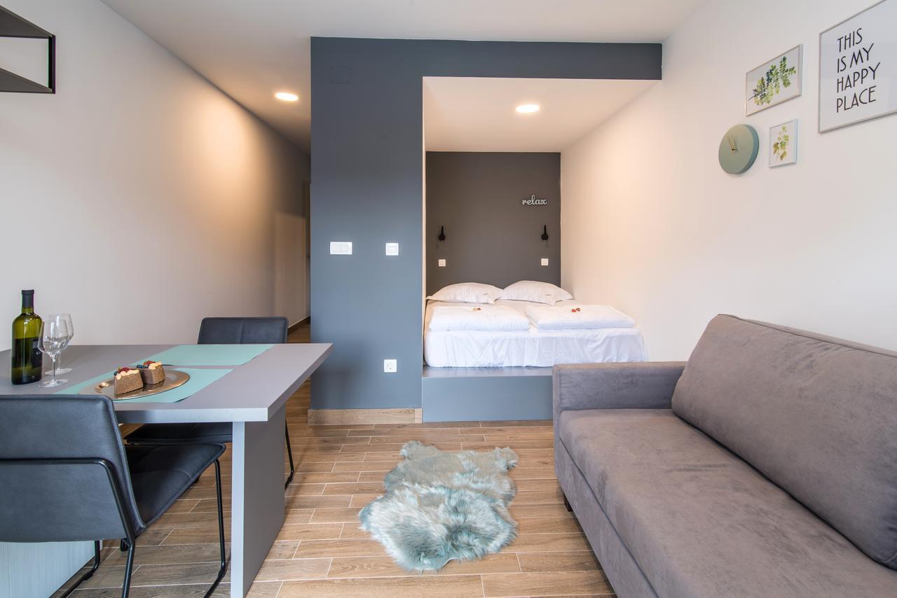 Curicta Design Apartments Кърк Екстериор снимка